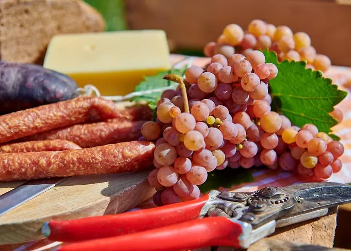 Hotel Weingasthaus Wisser 4*